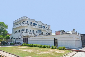 Townhouse 1083 Hotel Tribhuvan